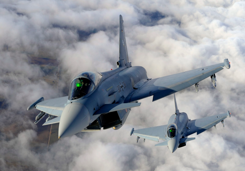 Illustration for article titled Germany shoots down the F35
